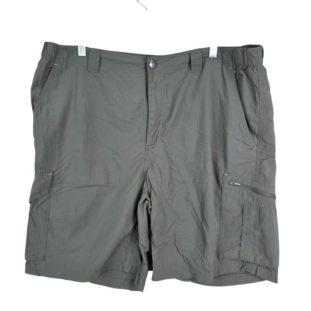 Mens Columbia Gray Omni Shade Cargo Shorts 100% Nylon 10.5" Inseam Size 40